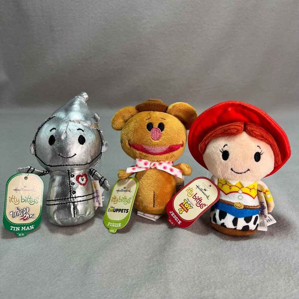 Itty Bitty Hallmark NWT Muppets‎ Fozzie Toy Story 4 Jessie Wizard of Oz Tin Man